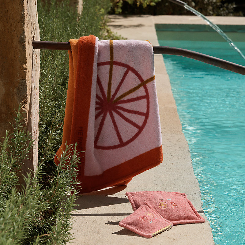 Les Cabanes beach towel | Hermès USA